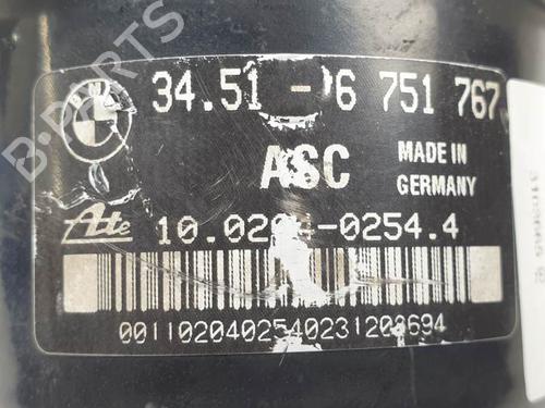 ABS pump BMW 3 Touring (E46) 318 i | BP28059557M43 