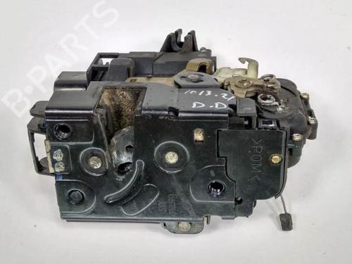 Used Front right lock VW NEW BEETLE (9C1, 1C1) 2.0 (115 hp) 8100316