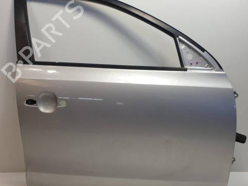 Used Right front door Right front door 39118588 39118588