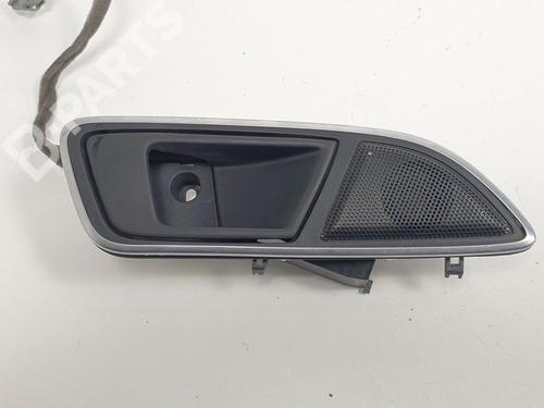 Used Front right interior door handle Front right interior door handle FORD B-MAX (JK) 1.0 EcoBoost (125 hp) 8946171 8946171