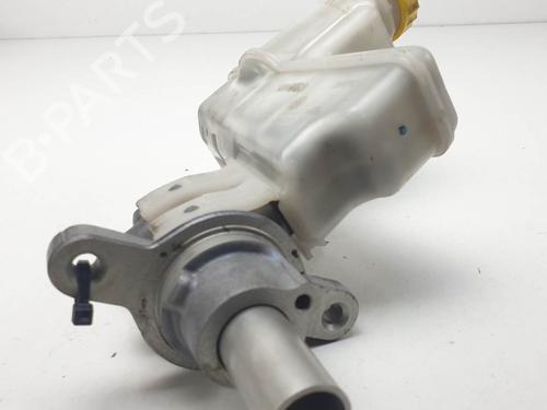 Used Brake master cylinder Brake master cylinder FIAT DOBLO Box Body/MPV (223_) 1.3 D Multijet (75 hp) 40175015 40175015