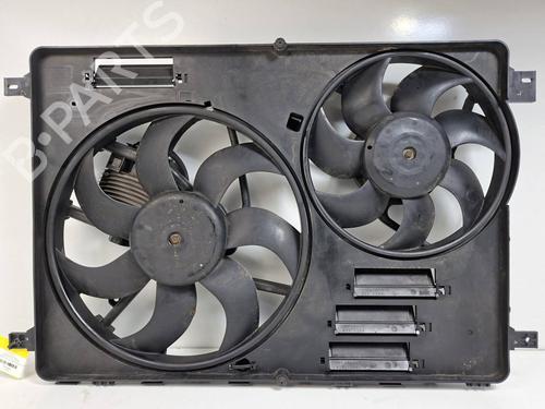 Used Radiator fan Radiator fan LAND ROVER RANGE ROVER EVOQUE (L538) 2.2 D 4x4 (190 hp) 40176937 40176937