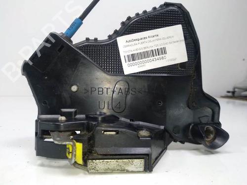 Used Front left lock TOYOTA AVENSIS Saloon (_T25_) 2.2 D-4D (ADT251_, ADT251R) (150 hp) 8244896