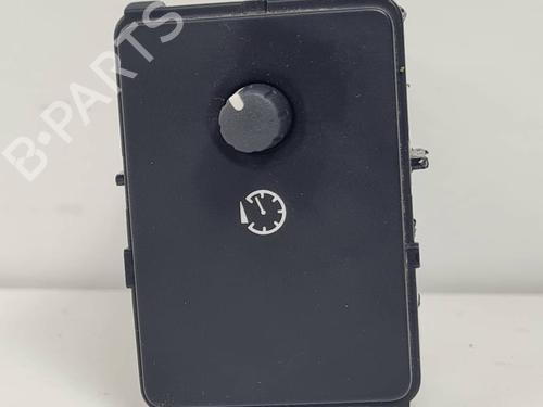 switch-land-rover-range-rover-evoque-l551-2018-40175733 main image