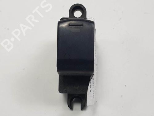 Used Left rear window switch NISSAN NAVARA NP300 (D40) 2.5 dCi (144 hp) 11271707