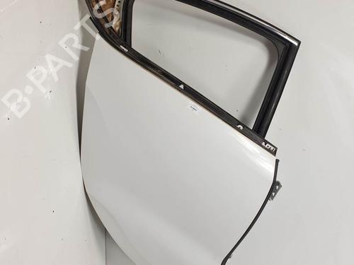 Used Right rear door Right rear door 28498902 28498902