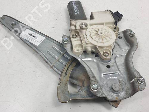 Used Rear right window mechanism Rear right window mechanism TOYOTA COROLLA (_E12_) 2.0 D-4D (CDE120R, CDE120L_) (116 hp) 34513542 34513542