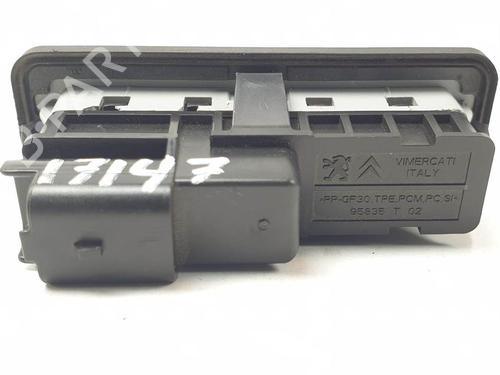 Tailgate handle CITROËN C3 III (SX) 1.2 VTi 82 | BP24340015C132  - Image 6