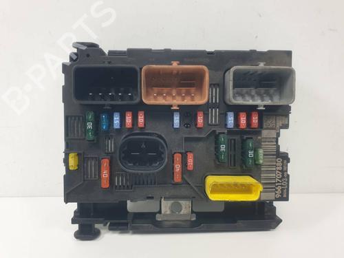 Used Fuse box Fuse box CITROËN C3 I (FC_, FN_) 1.4 HDi (68 hp) 36030788 36030788