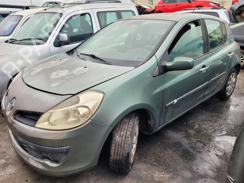 Brugte RENAULT CLIO III (BR0/1, CR0/1)  1.5 dCi (BR17, CR17)  4640240