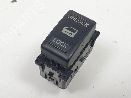 Used Switch Switch NISSAN NV200 / EVALIA Bus 1.5 dCi 90 (M20, M20M) (90 hp) 10912198 10912198