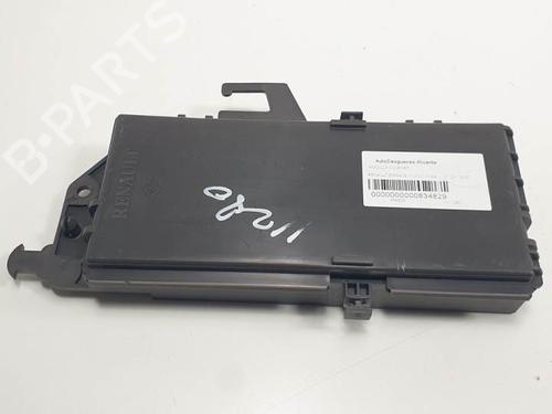 Used Electronic module RENAULT ESPACE IV (JK0/1_) 3.0 dCi (JK0J, JK0V) (177 hp) 12385766