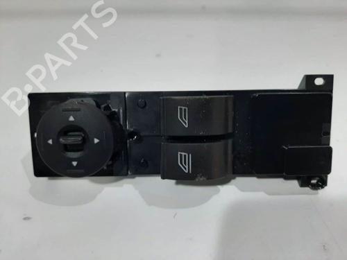 Used Left front window switch Left front window switch FORD FOCUS II (DA_, HCP, DP) 1.6 TDCi (109 hp) 9744553 9744553