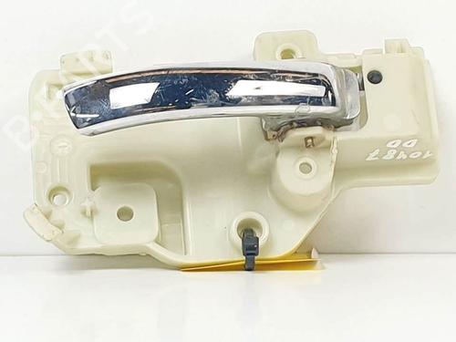 Used Front right interior door handle Front right interior door handle 19278812 19278812