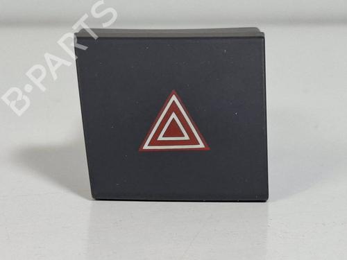 warning-switch-peugeot-508-sw-i-8e_-2010-2011-2012-2013-2014-2015-2016-2017-2018-39196417 main image