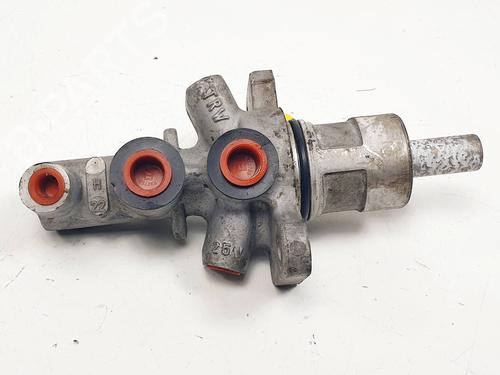 Brake master cylinder BMW X5 (E53) 3.0 d | BP29989674M77 - Image 2