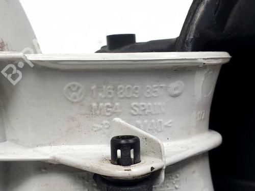 Fuel flap VW GOLF IV (1J1) 1.6 16V | BP29989800C131