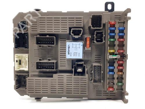 Used Fuse box CITROËN C5 I (DC_) 2.0 HDi (DCRHZB, DCRHZE) (109 hp) 21082877
