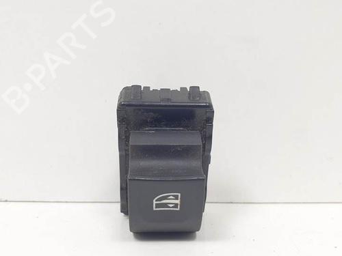 Used Right front window switch Right front window switch RENAULT MEGANE III Grandtour (KZ0/1) 1.5 dCi (KZ09, KZ0D, KZ1G, KZ29, KZ14, KZ1W, KZ10, KZ1F,... (110 hp) 16480130 16480130