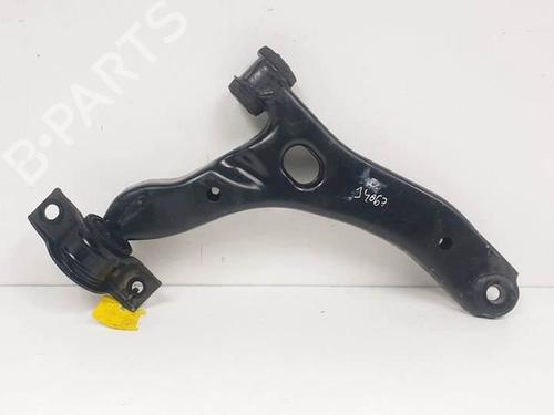 Højre fortil bærearm FORD TOURNEO CONNECT 1.8 TDCi (90 hp) 17648907