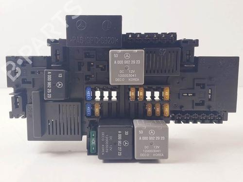 Used Fuse box Fuse box MERCEDES-BENZ C-CLASS Convertible (A205) C 250 d (205.408) (204 hp) 25285636 25285636