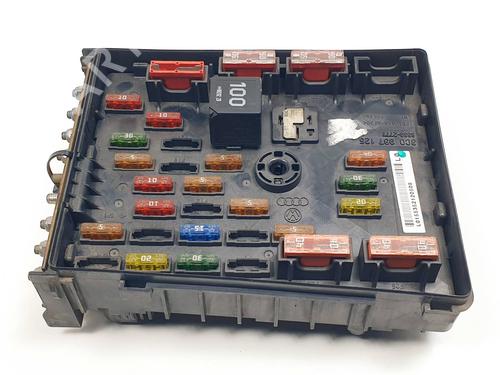 fuse-box-vw-passat-b6-3c2-2005-2006-2007-2008-2009-2010-2011-30763157 main image