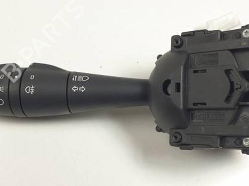 Used Headlight switch DACIA SANDERO II 1.0 SCe 75 (B8JC, B8JD, B8NC) (73 hp) 30279021
