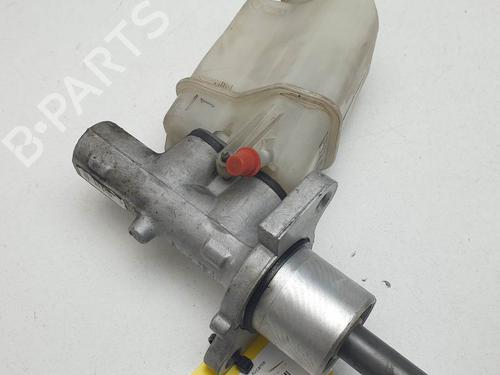 Used Brake master cylinder Brake master cylinder ALFA ROMEO 147 (937_) 1.9 JTD (937.AXD1A, 937.BXD1A, 937.AXV1A, 937.BXB1A,... (115 hp) 23278937 23278937