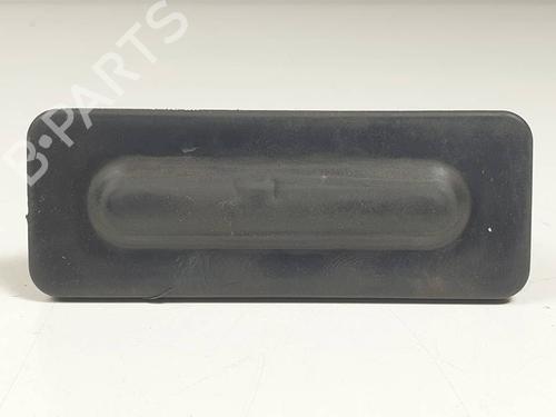 Used Tailgate handle PEUGEOT 2008 I (CU_) 1.2 PureTech 82 (82 hp) 29875111