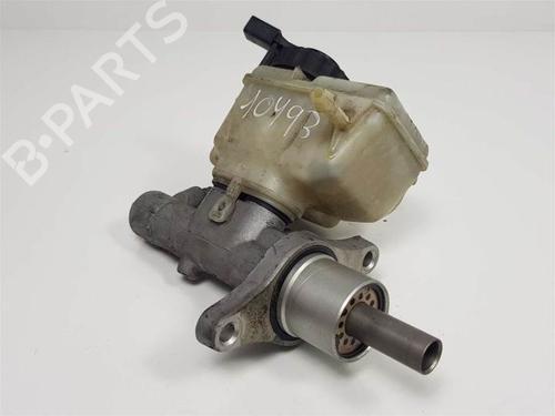 Used Brake master cylinder VW TOURAN (1T1, 1T2) 2.0 FSI (150 hp) 10745422