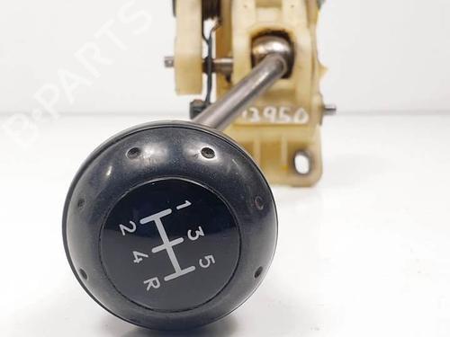 Used Gear lever HYUNDAI SANTA FÉ I (SM) 2.4 16V 4x4 (146 hp) 17165308