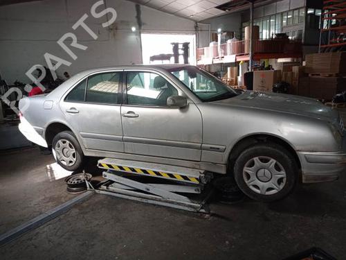 Warning switch MERCEDES-BENZ E-CLASS (W210) E 220 CDI (210.006) | BP9541571I22 