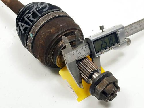 Left front driveshaft RENAULT CLIO III (BR0/1, CR0/1) 1.2 16V (BR02, BR0J, BR11, CR02, CR0J, CR11) | BP28060841M38 