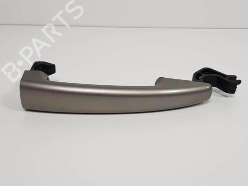 Used Front left exterior door handle Front left exterior door handle 10905016 10905016