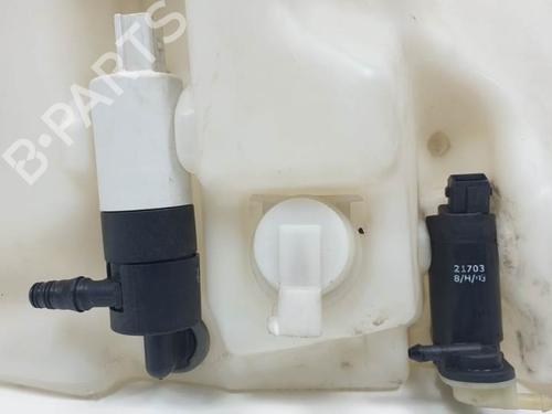 Windscreen washer tank LAND ROVER DISCOVERY III (L319) 2.7 TD 4x4 | BP16814328C113 