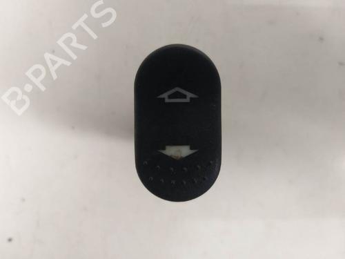 Used Right front window switch Right front window switch FORD FOCUS I Turnier (DNW) 1.6 16V (100 hp) 6844300 6844300