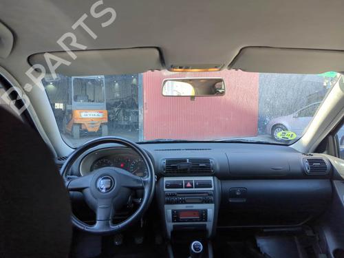 Left front fog light SEAT LEON (1M1) 1.6 16 V | BP24947463C30 - Image 7