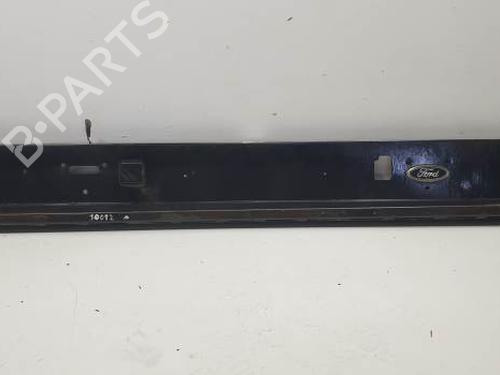 Used Rear bumper FORD TRANSIT Van (FA_ _) 2.4 DI RWD (FAA_, FAB_, FAC_, FAD_) (120 hp) 26650183