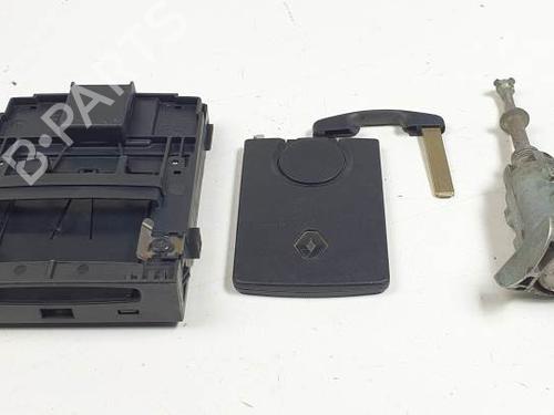 Used Electronic module RENAULT MEGANE III Hatchback (BZ0/1_, B3_) 1.5 dCi (BZ09, BZ0D, BZ1W, BZ29, BZ14) (110 hp) 28448074
