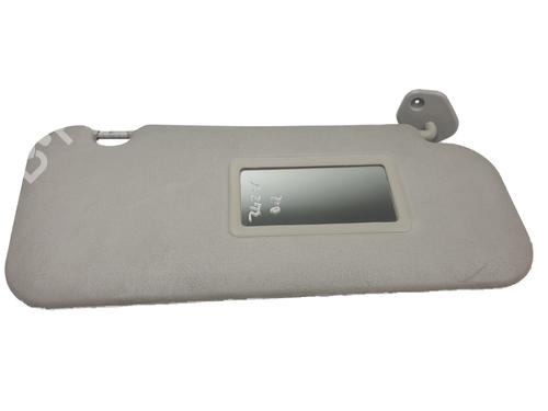 Used Right sun visor Right sun visor 37413697 37413697