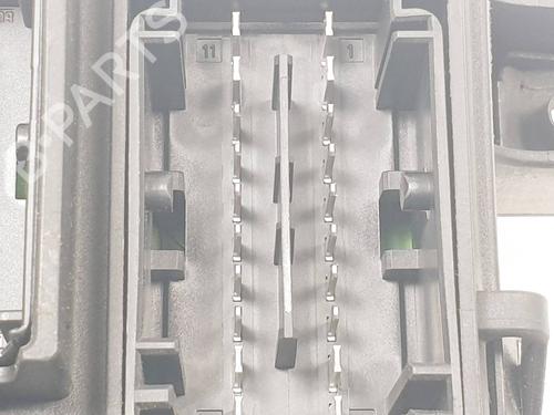 Fuse box OPEL CORSA E (X15) 1.4 (08, 68) | BP31058815E1 - Image 3