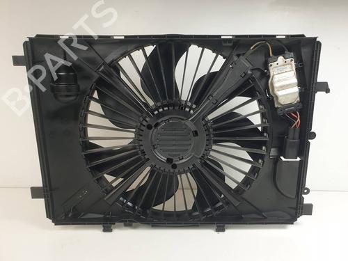 radiator-fan-mercedes-benz-c-class-w204-2007-2008-2009-2010-2011-2012-2013-2014-2015-30450504 main image
