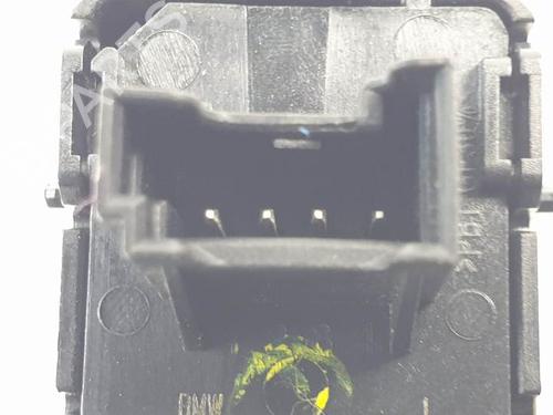 Switch BMW X5 (F15, F85) xDrive 40 d | BP25258175I30 
