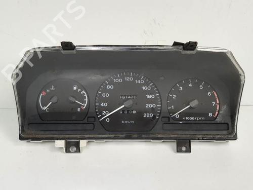 Used Instrument cluster HYUNDAI SANTAMO 2.0 (105 hp) 6853547
