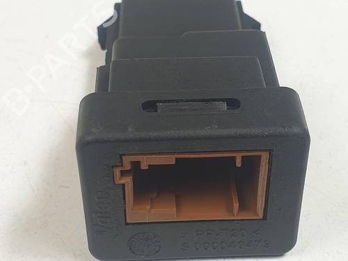 Used Electronic module Electronic module PEUGEOT 308 II (LB_, LP_, LW_, LH_, L3_) 2.0 BlueHDi 150 (150 hp) 31240806 31240806