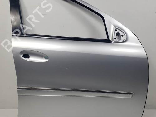 Used Right front door MERCEDES-BENZ M-CLASS (W164) ML 320 CDI 4-matic (164.122) (224 hp) 24929702