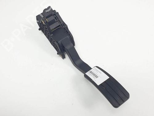 pedal-renault-laguna-iii-bt01-2007-2008-2009-2010-2011-2012-2013-2014-2015-29275008 main image