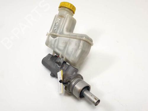 Used Brake master cylinder FIAT STILO Multi Wagon (192_) 1.9 D Multijet (120 hp) 25117203