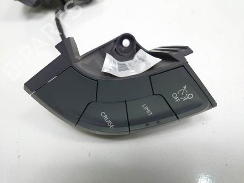 Used Steering wheel controls Steering wheel controls PEUGEOT 508 I (8D_) 1.6 HDi (112 hp) 7996339 7996339