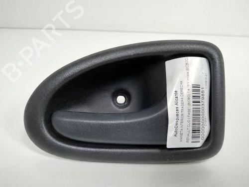 Høyre bak invendig håndtak RENAULT CLIO II (BB_, CB_) 1.4 16V (B/CB0P, BB13) (98 hp) 7885880